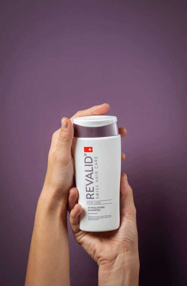 Revalid Stimulating Shampoo 200 ml - Image 2